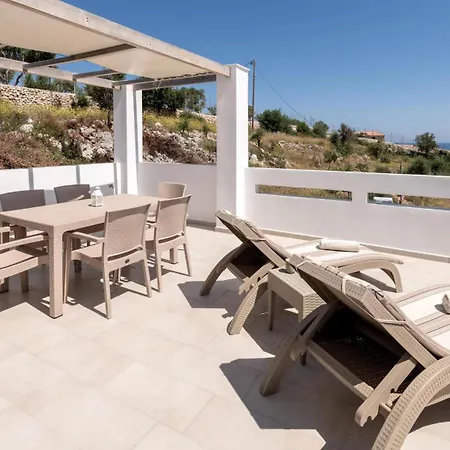 Mikro Nisi & Agios Nikolaos (Zakynthos)